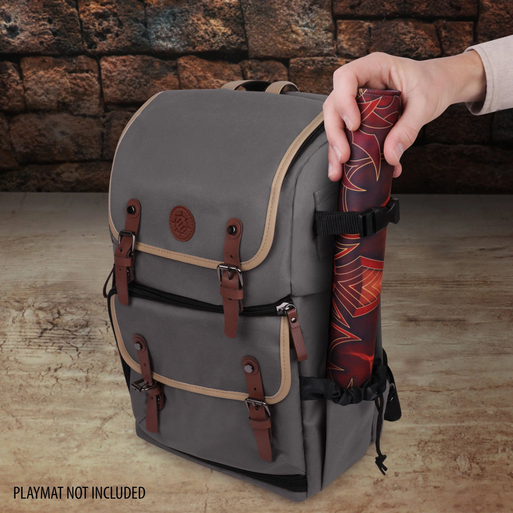 Full-Size Trading Card Storage Box Backpack L8968