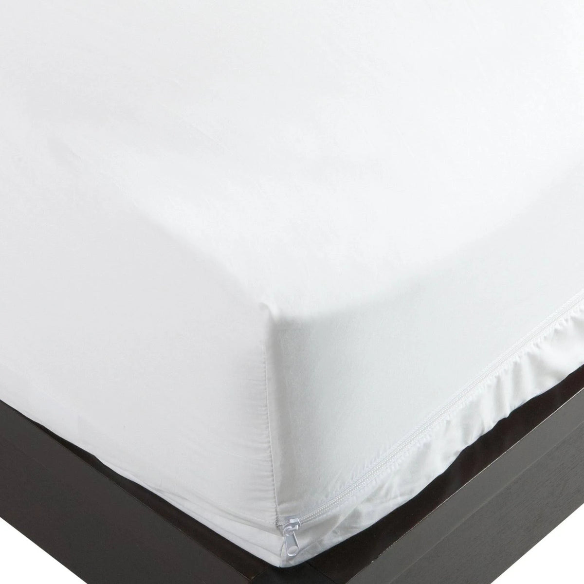 King 100-percent Cotton Mattress Protector K36128