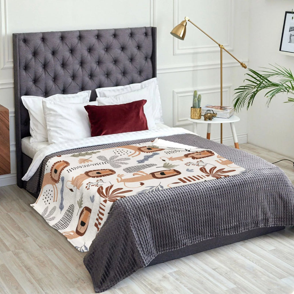 Flannel Throw Blanket 50 x 70 inches R8827