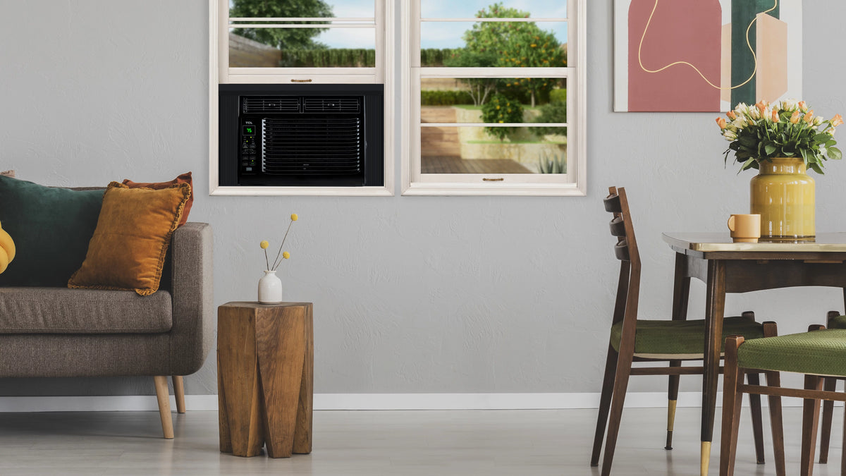 White 5,000 BTU Window Air Conditioner W5826