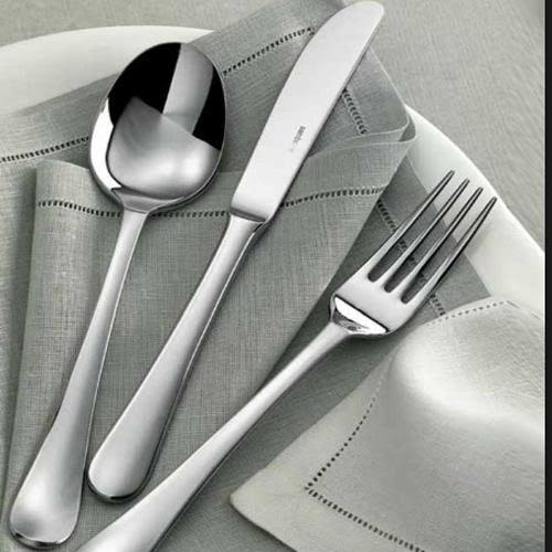 5 Piece Place Setting Solid Handle X54711