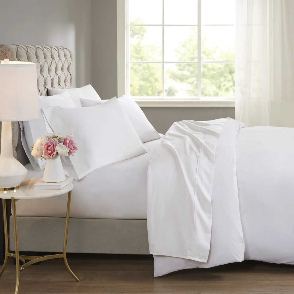 White 600 Thread Count Cotton Blend 4 PC Queen Sheet Set D422