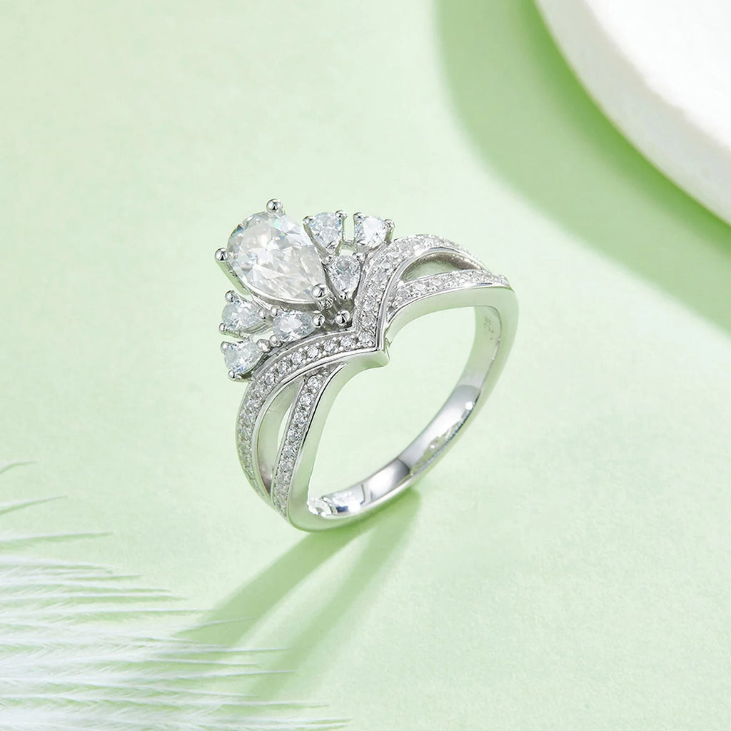 18k White Gold Over Silver Pear Cut Moissanite Engagement Ring H409069