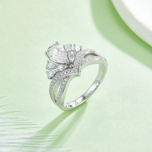 18k White Gold Over Silver Pear Cut Moissanite Engagement Ring H409069