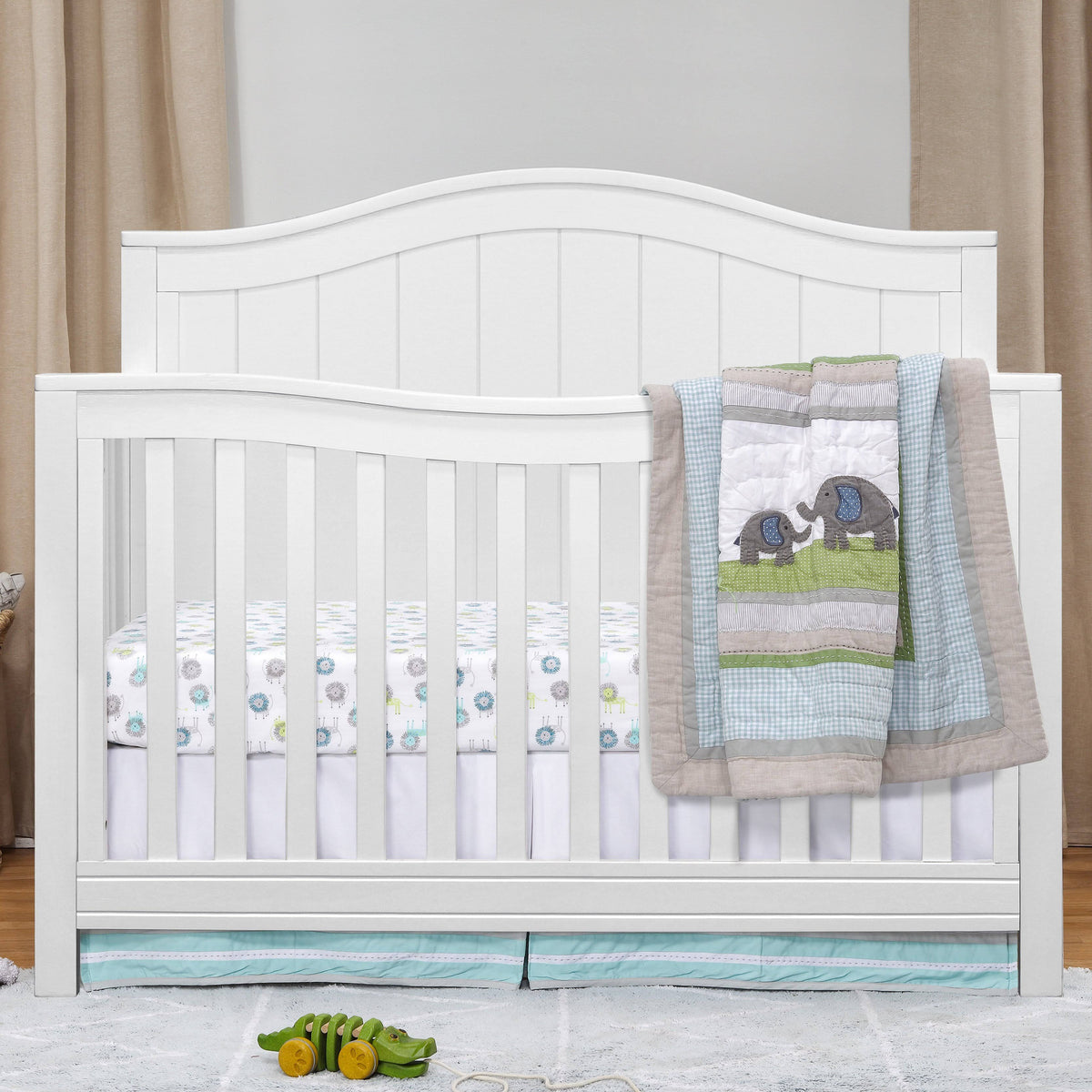 4-in-1 Convertible Crib in Gray O731371