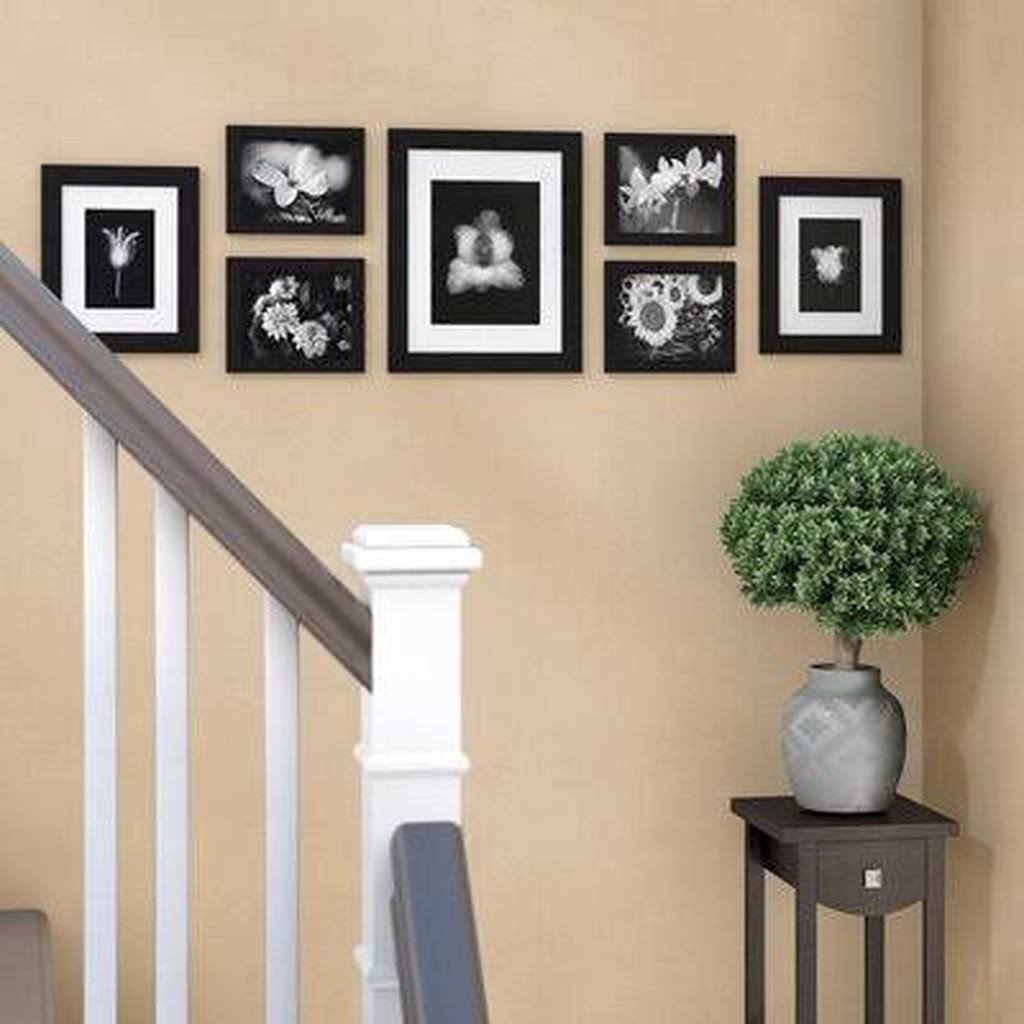 7 Piece Picture Frame Set Black M4545