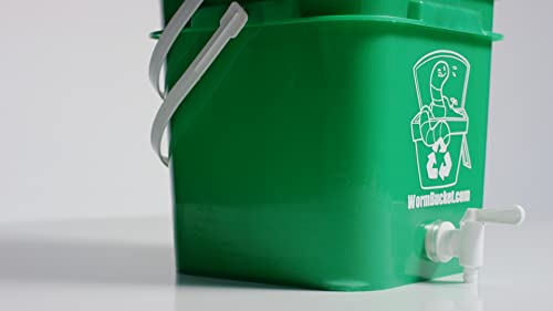 Worm Bucket Indoor Composting Kit T197