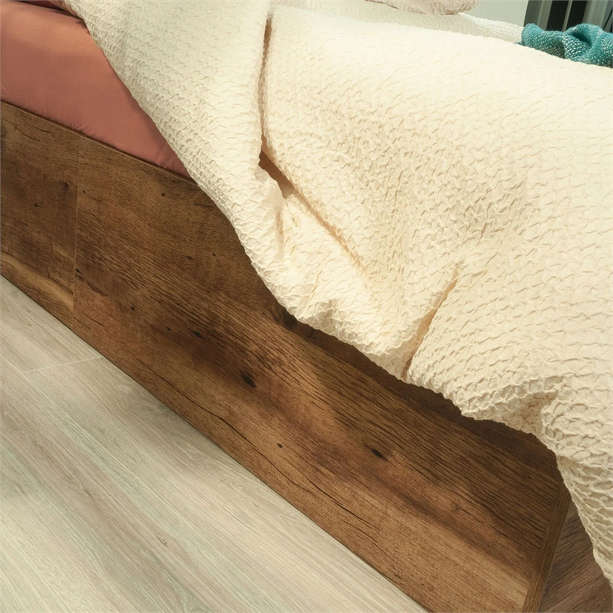 Vintage Oak Engineered Wood Bed M98746