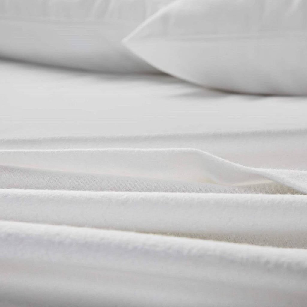 Portuguese Flannel Sheet Set California King White J46389