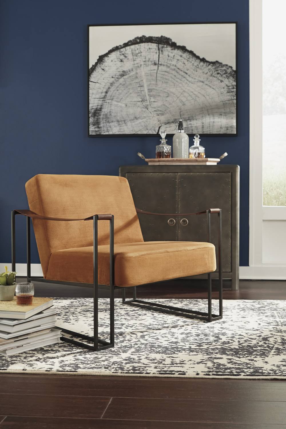 Accent Chair V231