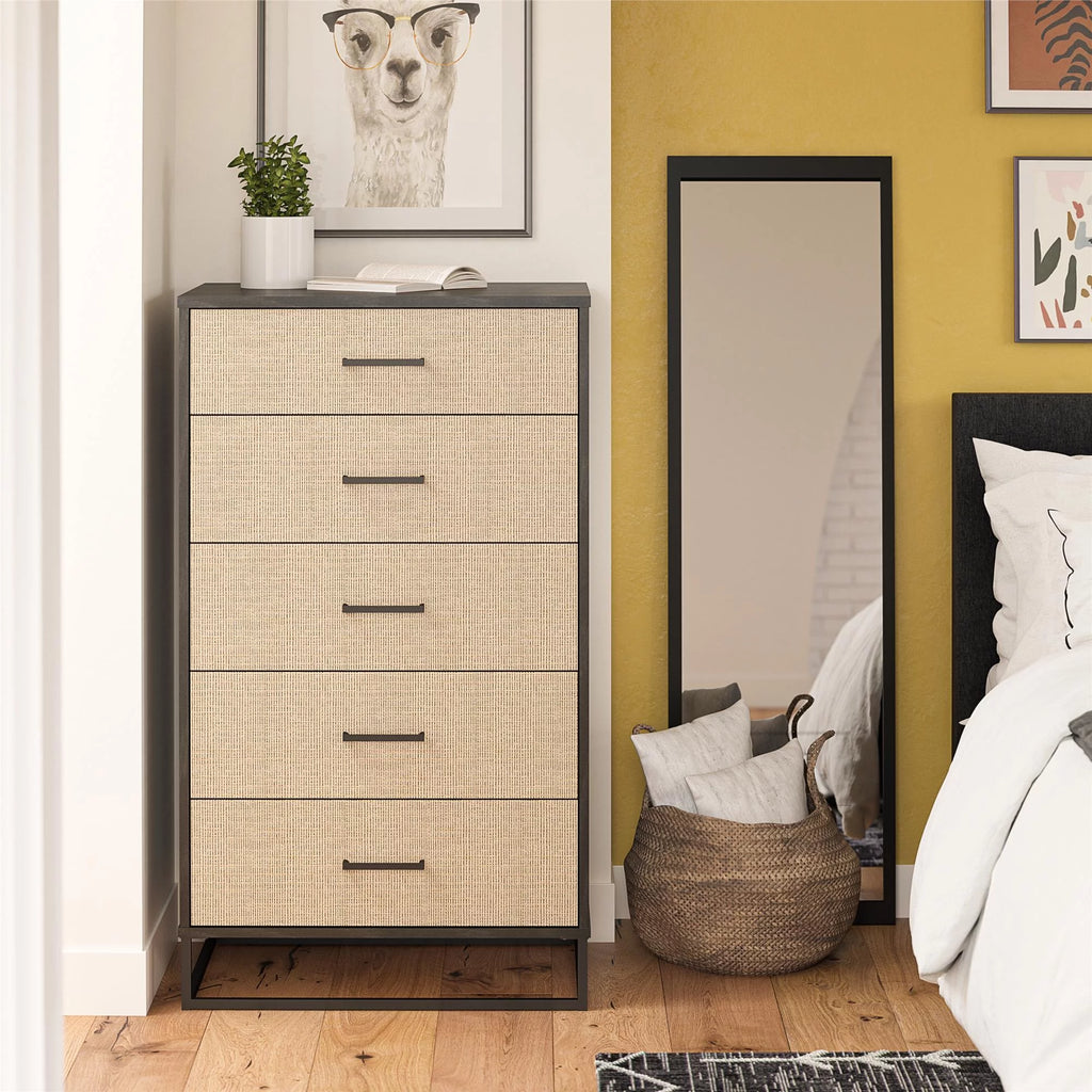Ivory Oak 5 Drawer Dresser F66475
