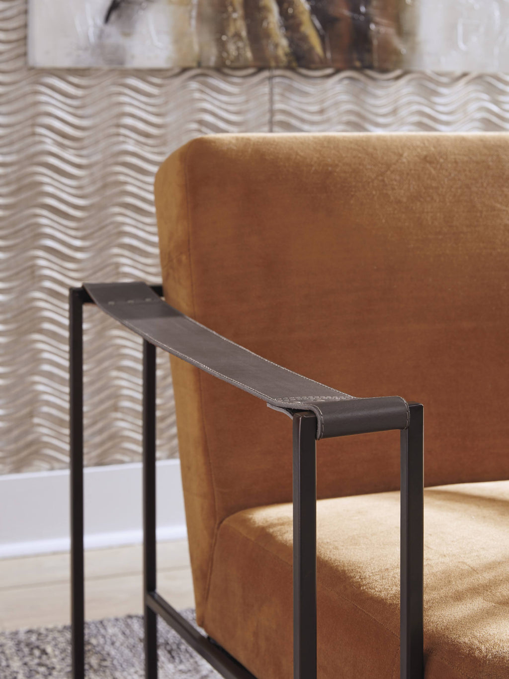 Accent Chair V231
