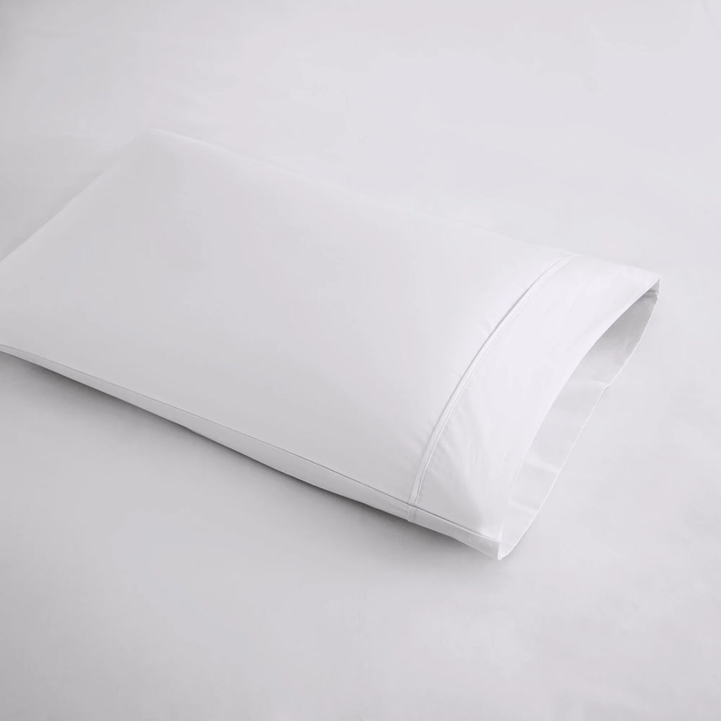 White 600 Thread Count Cotton Blend 4 PC Queen Sheet Set D422